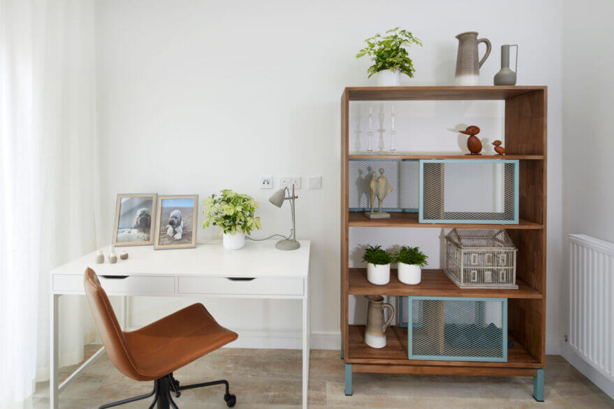 Bright and airy home-office